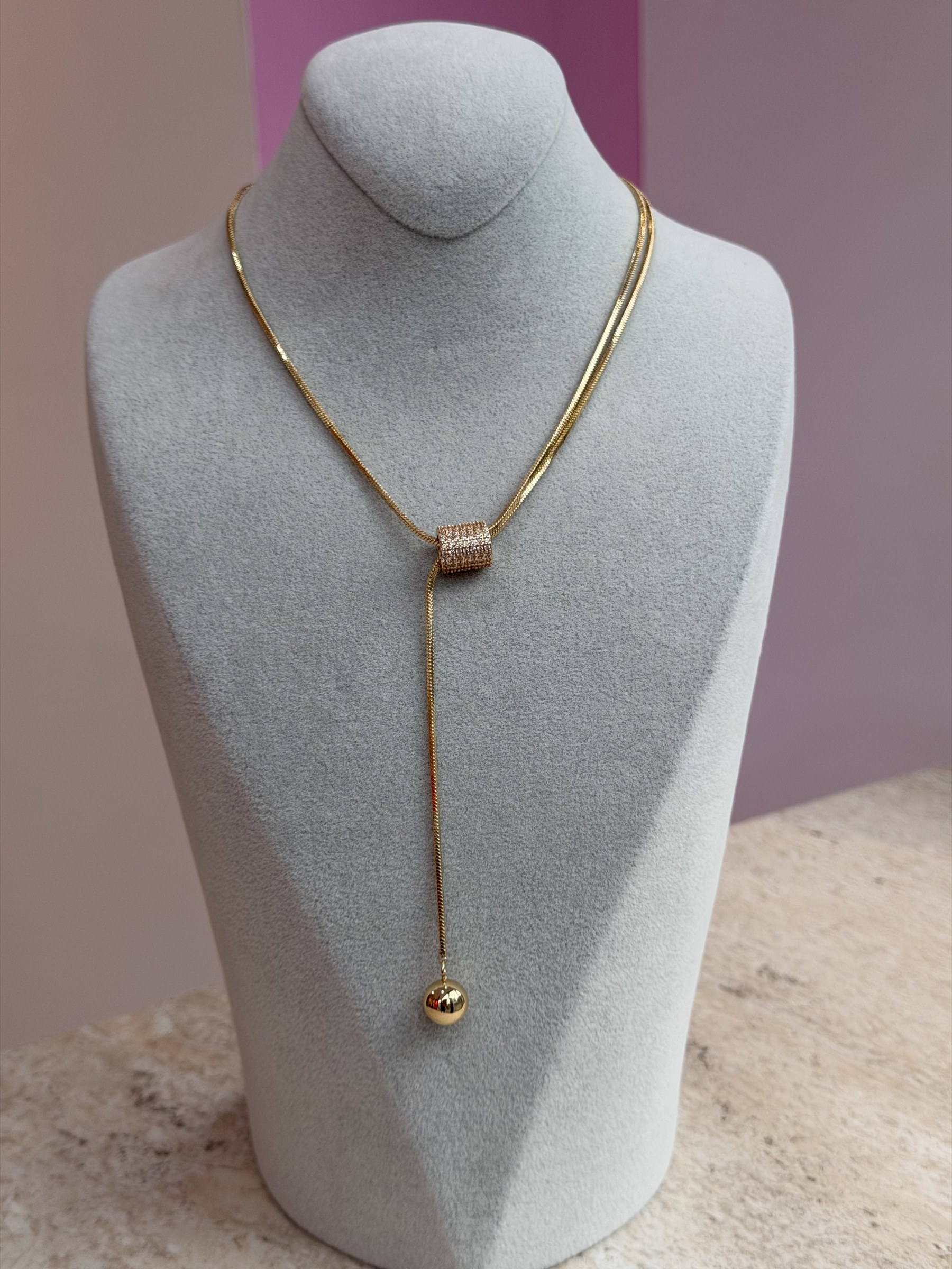 Rose Zirkon Kolye